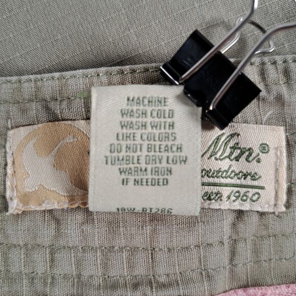 Gander Mountain Capri Cargo Pants Womens 12 Beige 100% Cotton Ripstop Wide Leg - Picture 14 of 15